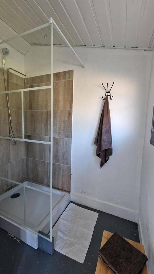 Tente pour 2 personnes, avec vue ainsi que piscine et jardin dans l' Aveyron - 2