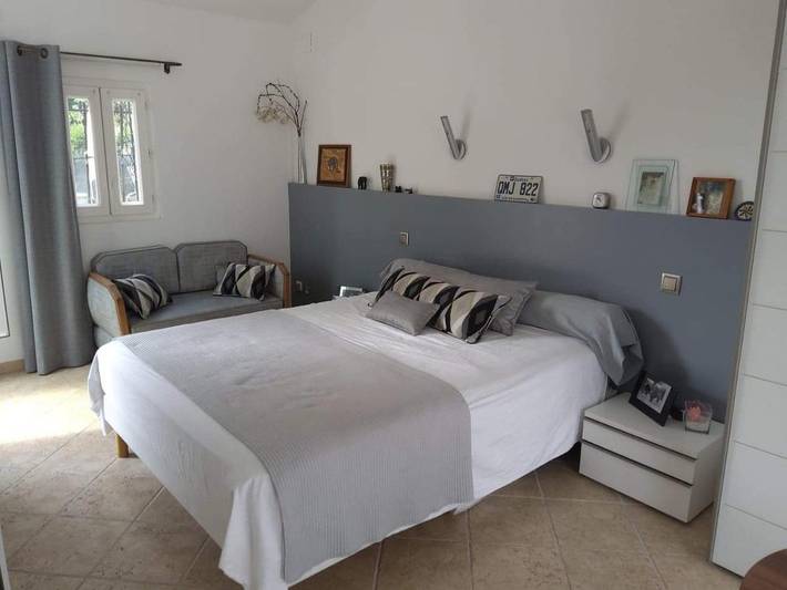 Chambre d’hôte pour 2 personnes, avec jardin et piscine, animaux acceptés