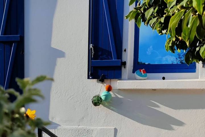Location de vacances pour 8 personnes, avec terrasse et jardin, animaux acceptés dans Doëlan