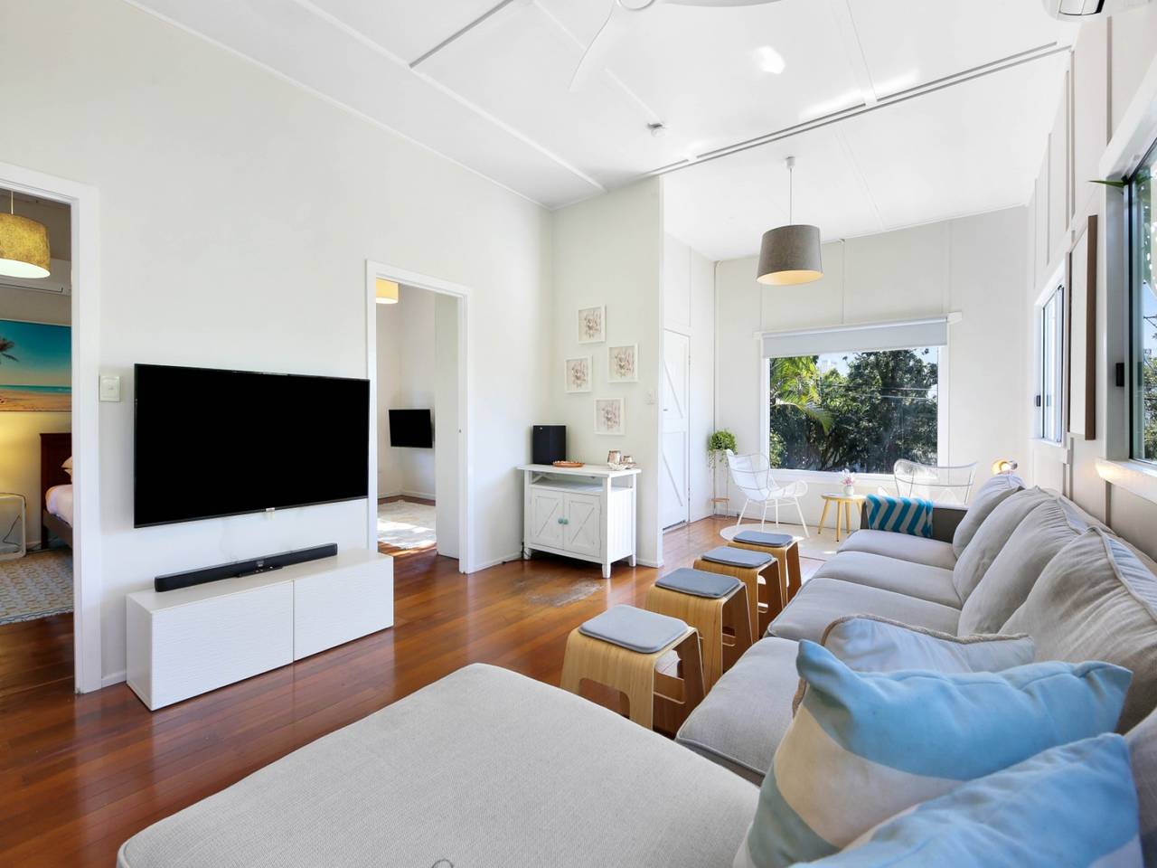 Apartamento entero, Casa de playa de 2 dormitorios en Burleigh Heads, rodeada de naturaleza in Burleigh Heads, Gold Coast City