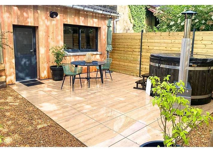 Appartement de vacances pour 2 personnes, avec jacuzzi et jardin, animaux acceptés