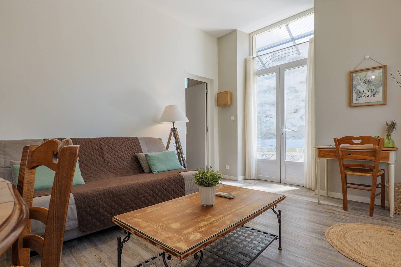 Appartement entier, Cocon « Parenthèse Cosy près des Thermes » avec Wi-Fi et climatisation in Vals-les-Bains, Parc naturel régional des Monts d'Ardèche