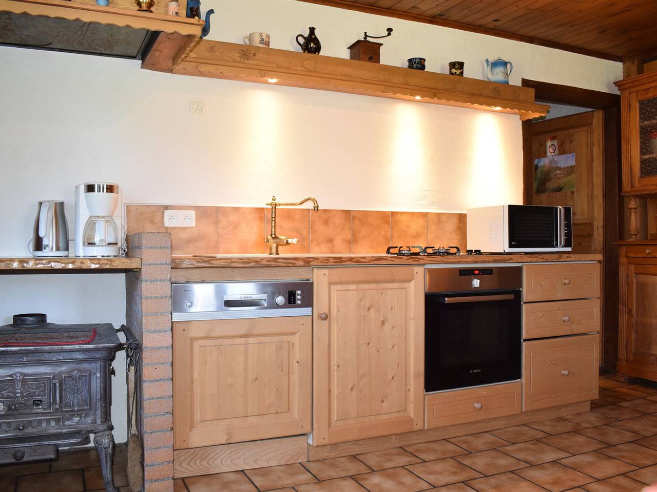 Chalet Savoyard en Bordure des Pistes avec Liaison Facile vers le Centre de Morzine in Morzine, Les Portes du Soleil