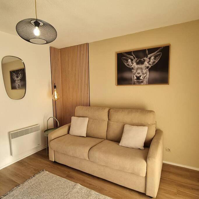 Appartement entier, Le Montagnard in Mijoux, Parc naturel régional du Haut-Jura