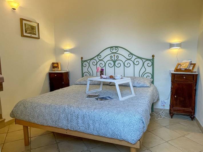 Ferienwohnung für 5 Personen, mit Terrasse und Garten in Cipressa - 3