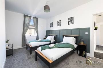 Holiday Home for 10 People in Durham, County Durham, Photo 4