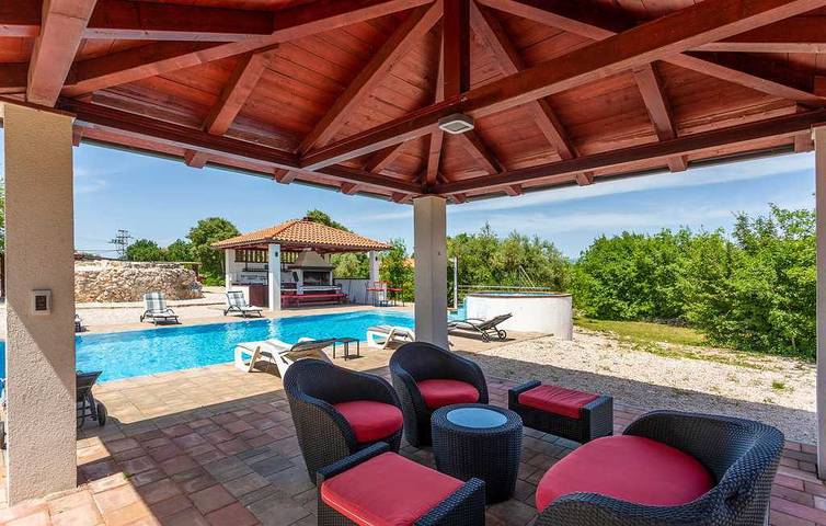 Villa für 14 Personen, mit Whirlpool und Pool sowie Garten und Sauna, mit Haustier in Kroatien - 3