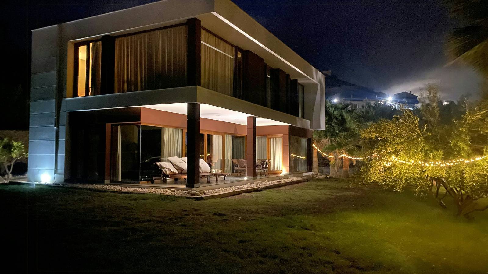 Architect-designed villa in Adra, Costa de Almería