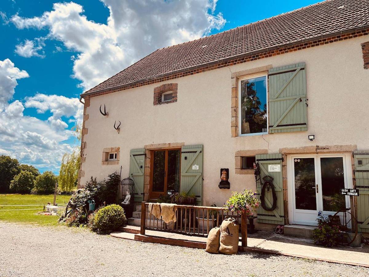 Appartement entier, "Gîte Ibiza" - Airco in Chamblet, Région de Montluçon
