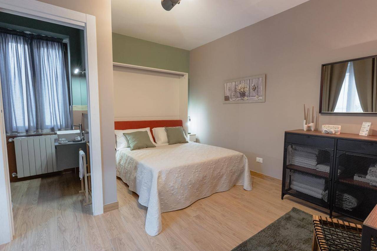 Appartamento intero, Double Room in Tivoli, Provincia di Roma