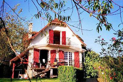 Location de vacances pour 2 personnes, avec piscine et jardin en Corrèze - 2