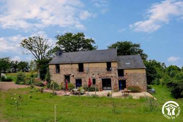 Location de vacances pour 4 personnes, avec jardin à Iffendic