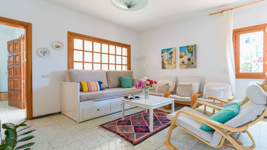 Ferienhaus für 6 Personen, mit Terrasse und Garten - 1