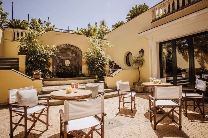 Villa with pool for 9 people, with garden and hot tub in Sorrento