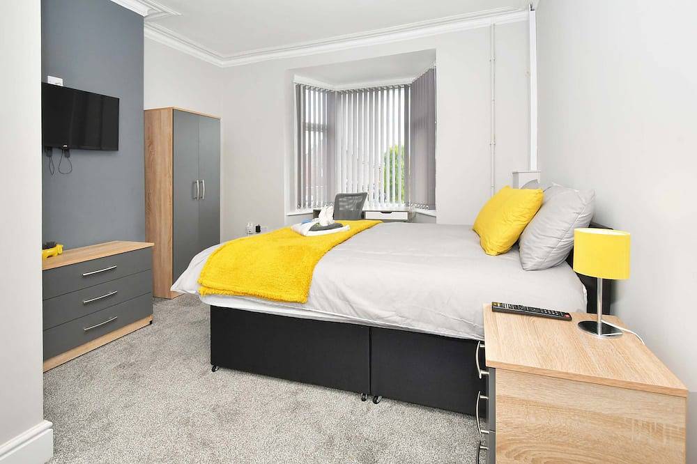 Superior-Habitacion Doble-Baño en la habitacion-With Tv in Stoke-on-Trent, Midlands