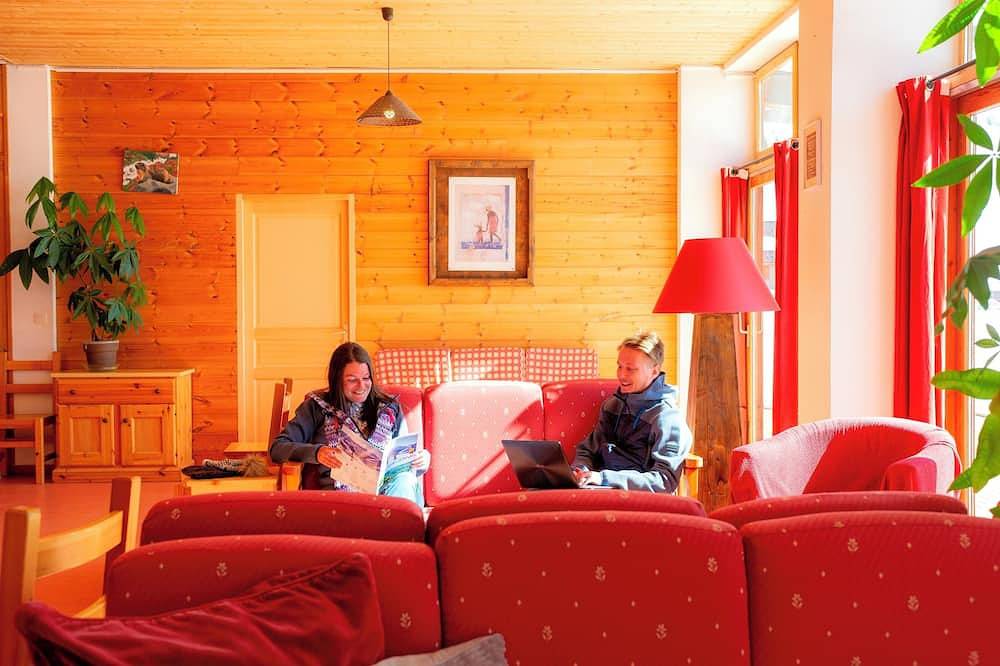 Apartamento entero, Travelski home select - Résidence Les Chalets des Marmottes 3* in Saint-Jean-d'Arves, Región de Saint-Jean-de-Maurienne