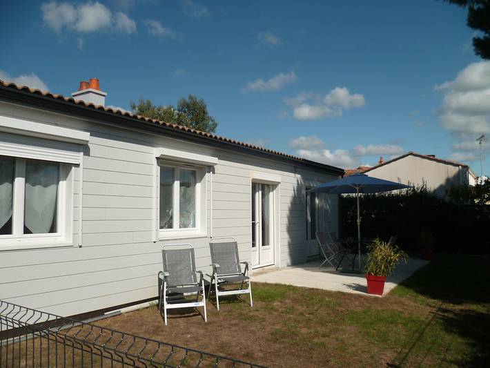 Gîte pour 6 personnes, avec Terrasse et Jardin