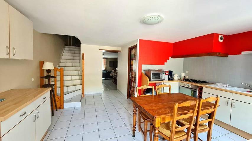 Location de vacances pour 12 personnes, avec jardin et vue à Les Hautes-Rivières - 4