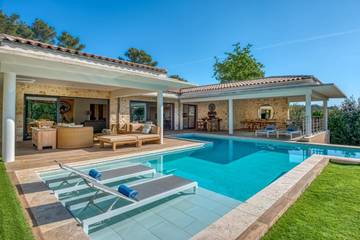 Maison d’hôte pour 2 personnes, avec piscine et jardin à Opio