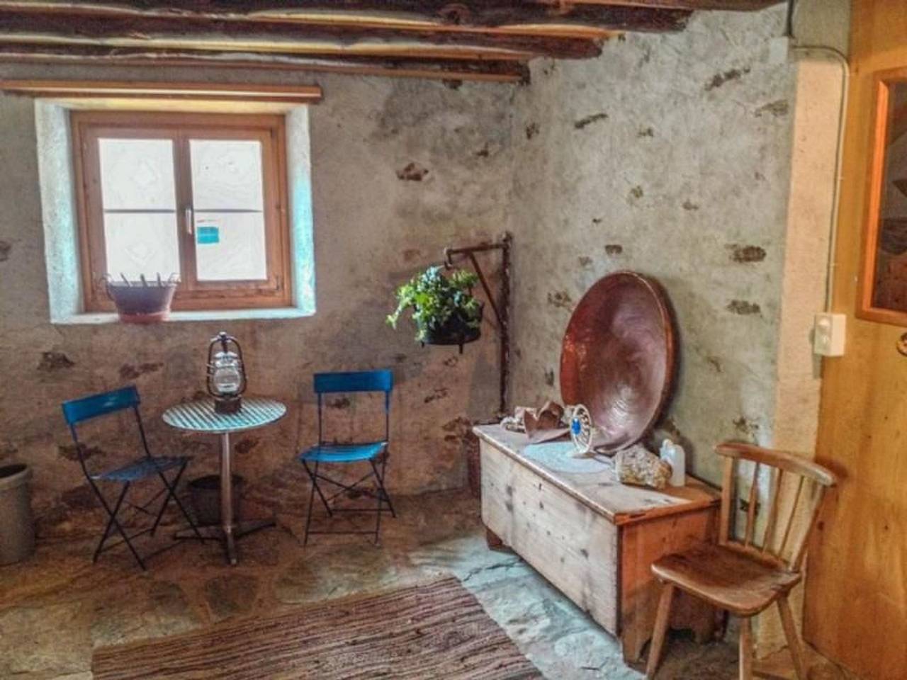 Maiensäss 5.5 Zi. freistehend und romantisch in Poschiavo, Livigno Alpen