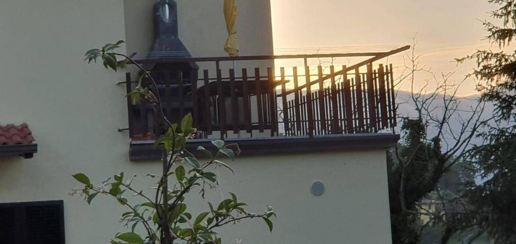 Gîte pour 6 personnes, avec vue et jardin à Gualdo Tadino - 4