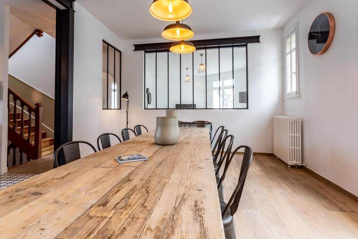 Villa pour 12 personnes, avec balcon à Deauville