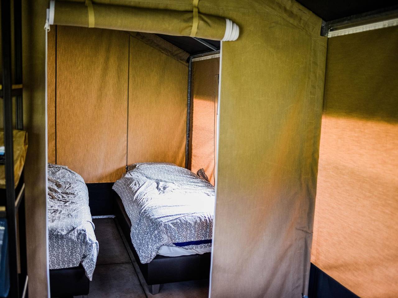 Safaritent in Nommern bij bos in Luxemburg