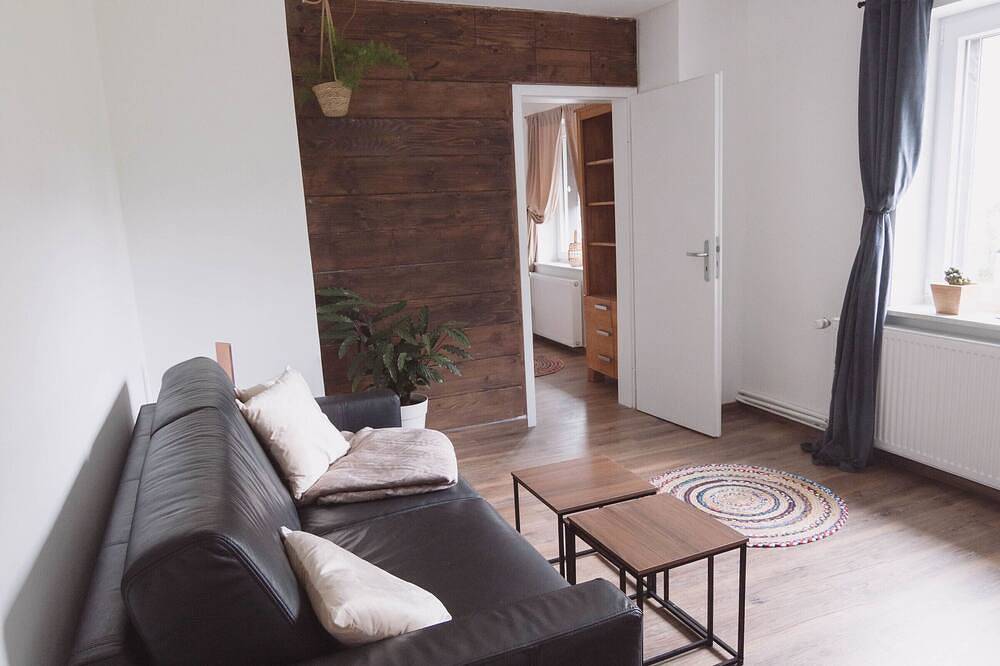 Ganze Wohnung, Apartment 'Aurelia' mit gemeinsamer Terrasse, Gemeinschaftsgarten und Wlan in Hattingen, Ennepe-Ruhr-Kreis