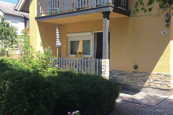 Ferienhaus für 6 Personen, mit Garten - 1