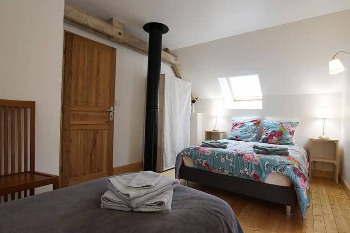 Gîte pour 5 personnes, avec terrasse et jardin à Le Vast - 2