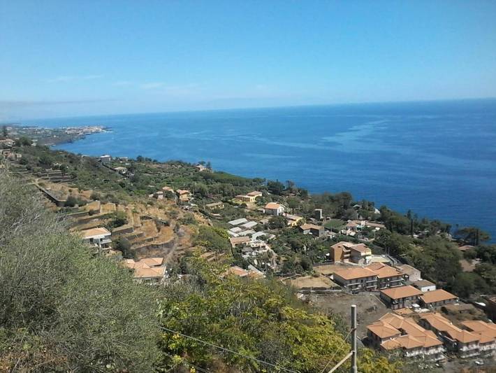 Chambre d’hôte pour 4 personnes, avec jardin et vue, animaux acceptés à Acireale - 2