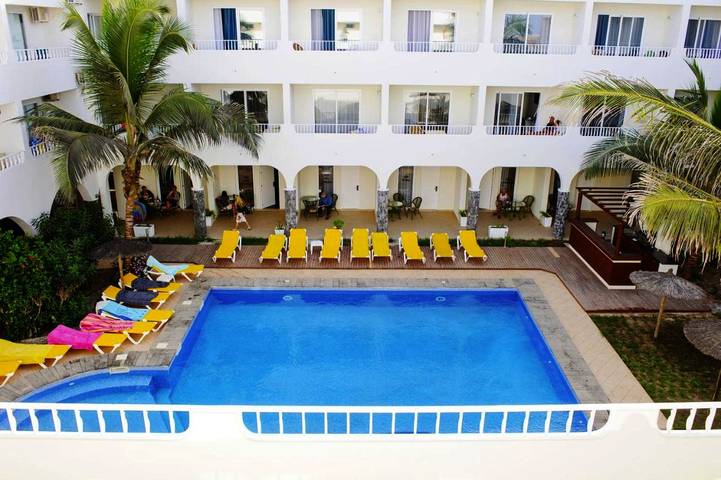 Hôtel pour 2 personnes, avec jardin ainsi que jacuzzi et piscine dans Sal