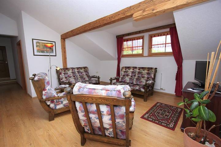 Hütte für 8 Personen, mit Balkon und Garten, mit Haustier im Ski-Optimal Hochzillertal - 4