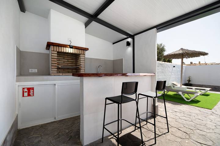 Casa rural para 6 personas, con jardín en Chiclana de la Frontera - 2