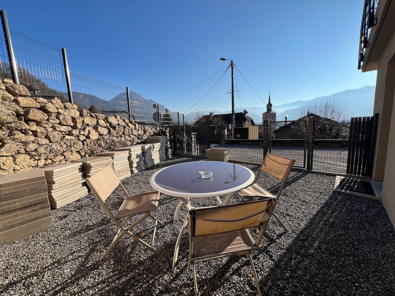 Studio entier, Studio cosy et rénové in Marignier, Région de Bonneville