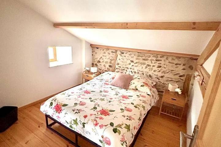 Location de vacances pour 10 personnes, avec jacuzzi et jardin, animaux acceptés dans Saint-Vert - 4