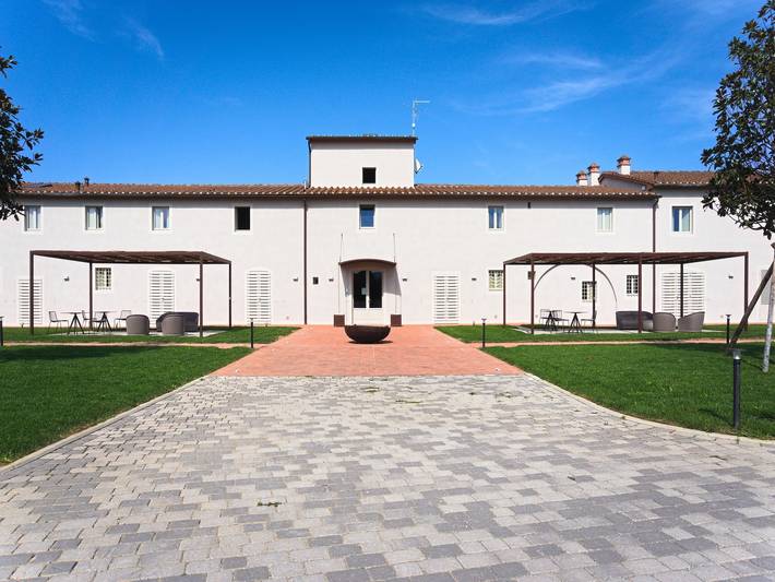 Agriturismo per 3 persone, con Giardino in Provincia di Prato