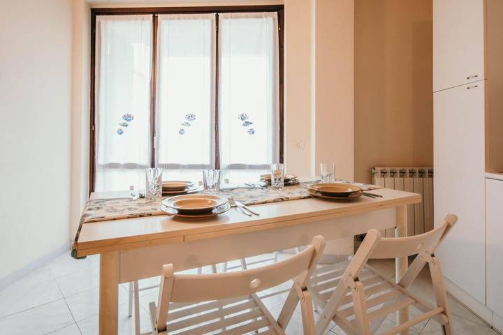 Gîte pour 5 personnes, avec balcon à Marinella di Sarzana - 4