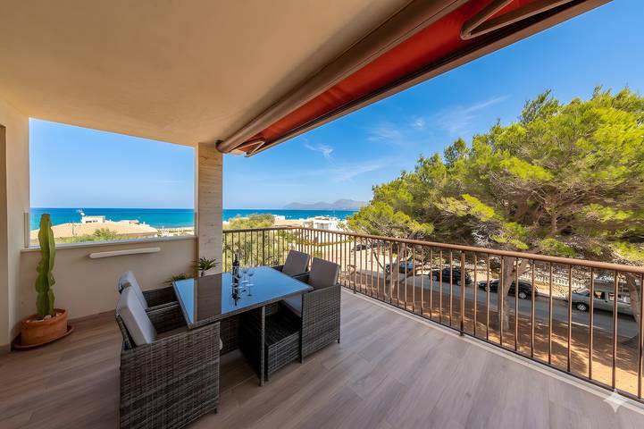 Casa de vacaciones para 10 personas, con Balcón y Jardín en Son Serra de Marina