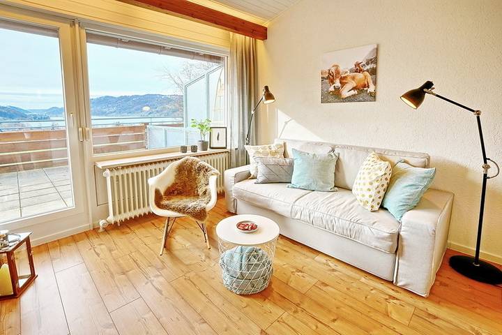 Ferienwohnung für 2 Personen, mit Balkon und Terrasse sowie Seeblick am Großer Alpsee