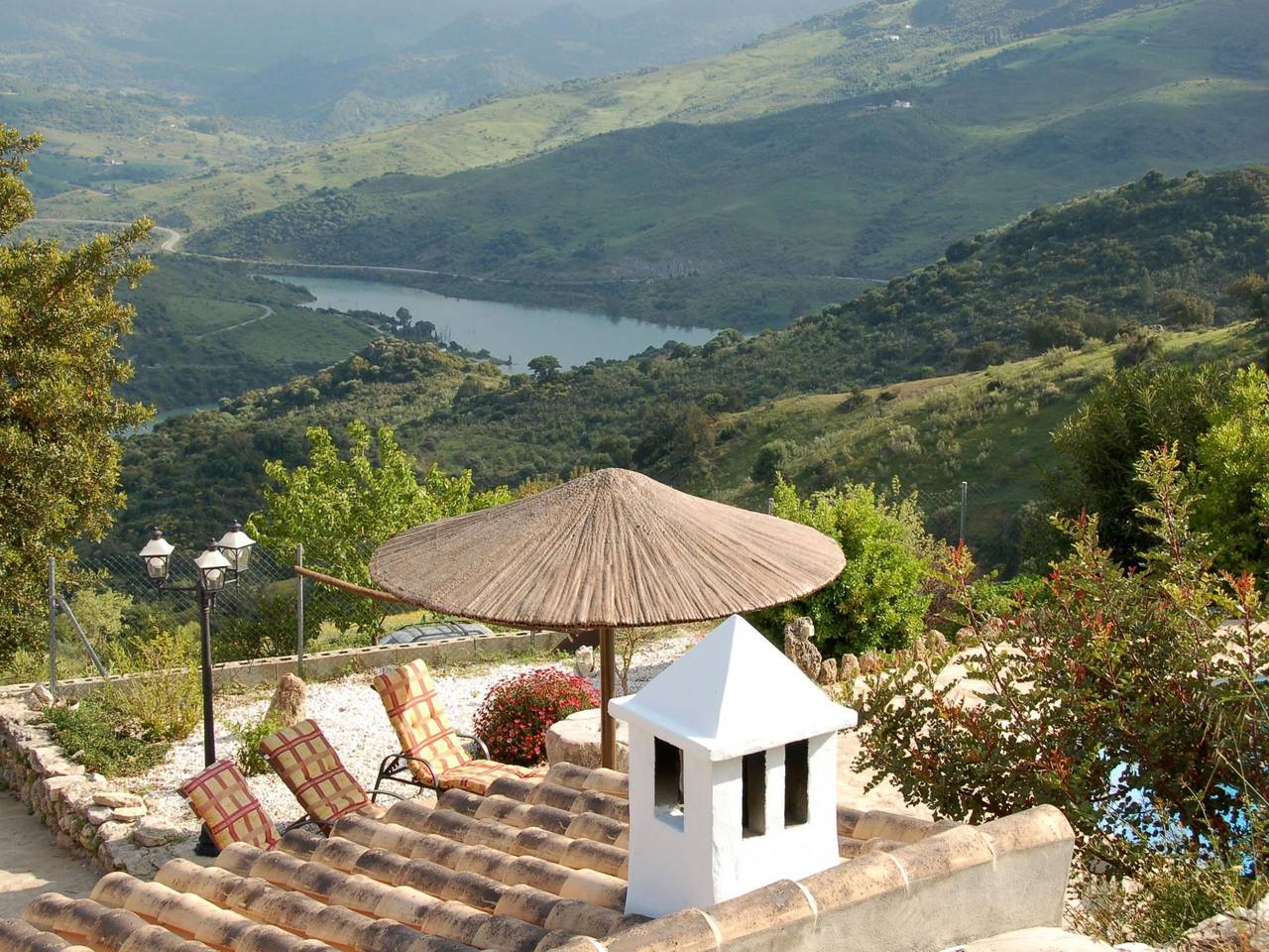 Villa 'Lagarin' mit Terrasse in El Gastor, Pueblos Blancos