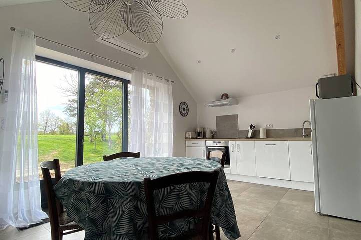 Gîte pour 5 personnes, avec jardin à Drulhe