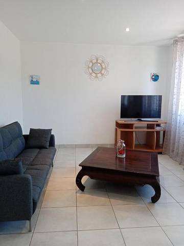 Gîte pour 7 personnes, avec terrasse et vue à Saint-Frégant