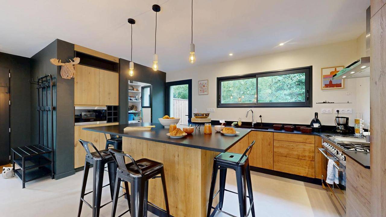 Expat renting - Le Lumineux - Villa Design - Wi-Fi in Gragnague, Toulouse et ses environs
