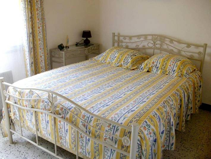 Location de vacances pour 7 personnes, avec vue sur le lac ainsi que jardin et terrasse, animaux acceptés dans Thil-sur-Arroux - 3