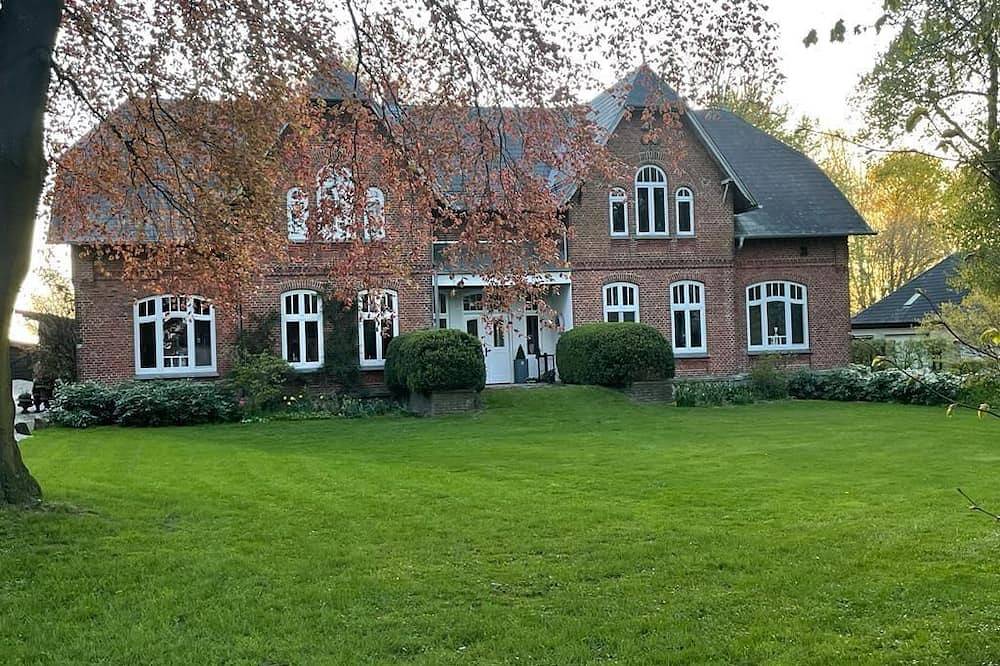 Ganze Wohnung, Ferienwohnung Landhaus in Maasbüll, Flensburger Förde
