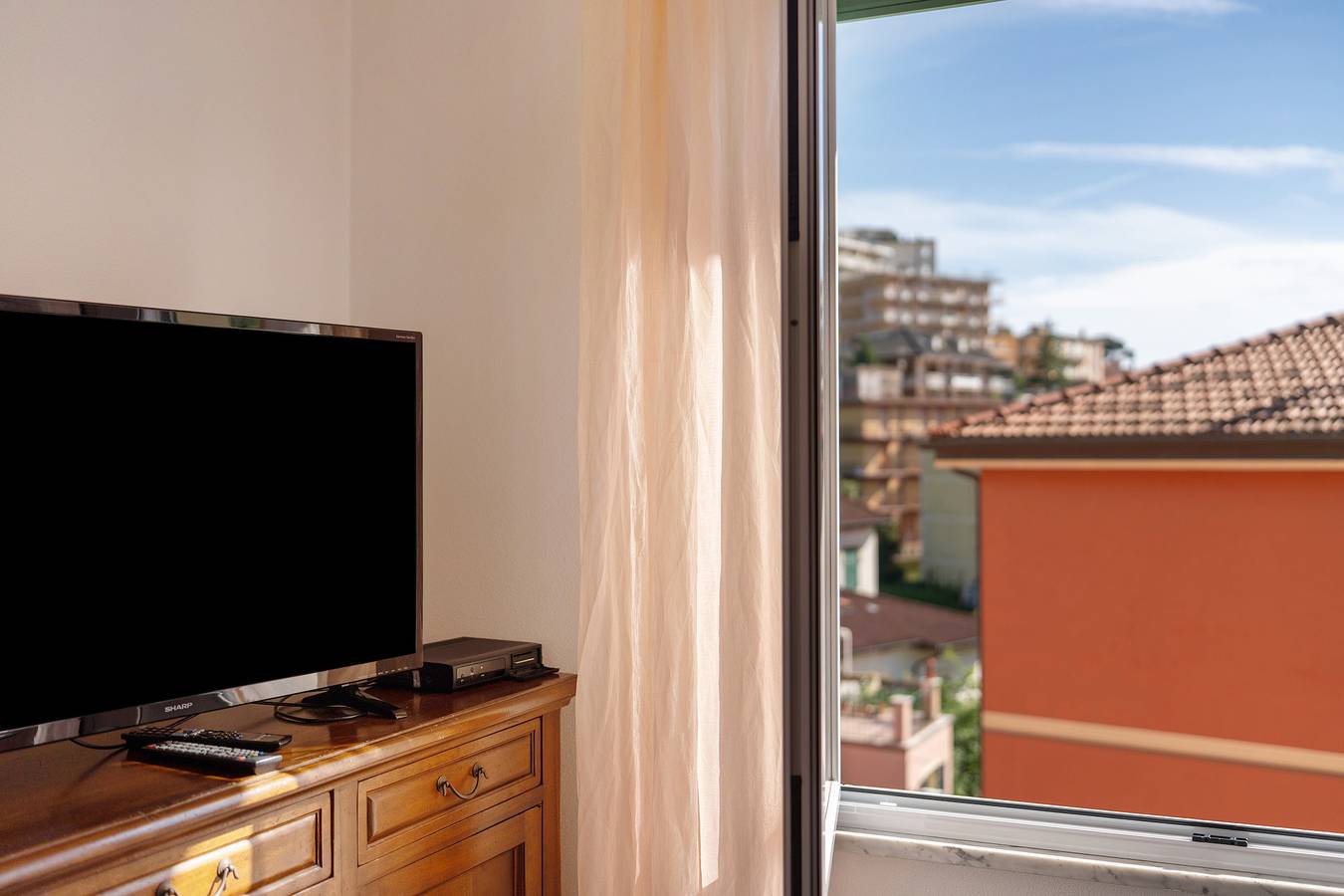 Appartamento intero, Appartamento '6 Posti Letto' con balcone e Wi-Fi in Moneglia, Riviera di Levante