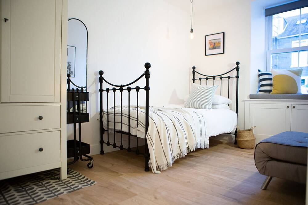 Geheel appartement, The Estuary Apartment - 2 minutes form the beach! in Dundee, Angus