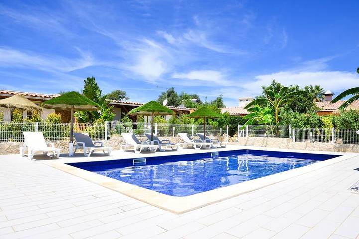 Offer 2020 - Villa Albuera - 4 People in Albufeira e Olhos de Água, District de Faro