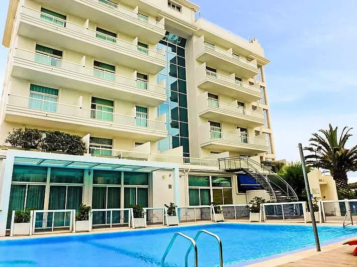 Apartamento de vacaciones para 4 personas, con piscina y terraza - 1